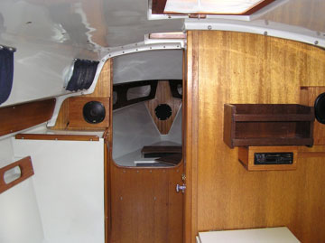 1976 Ericson 27 sailboat
