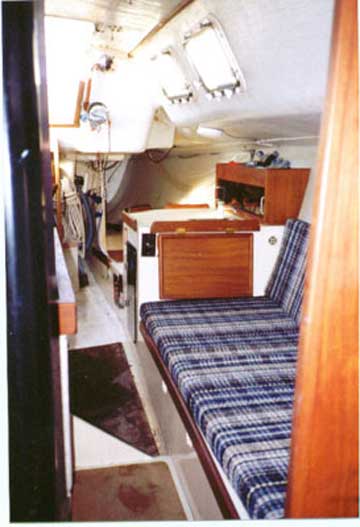 1981 Evelyn 26 sailboat
