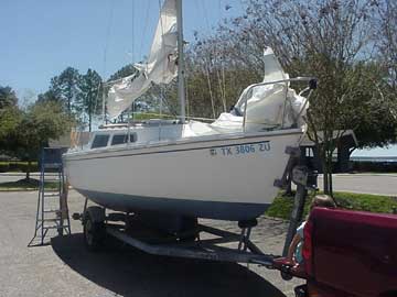 1984 Catalina 22 swing keel sailboat