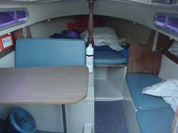 1984 Catalina 22 swing keel sailboat