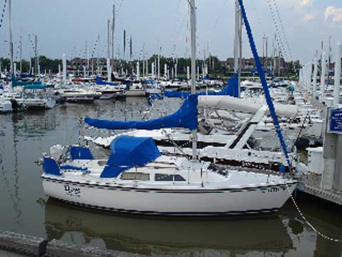 Catalina 22 sailboat