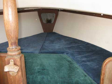 Catalina 22 sailboat