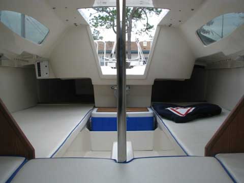 Catalina 22 Sport sailboat