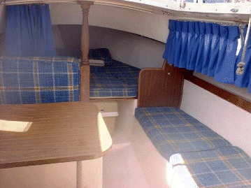 1977 Catalina 22 cabin