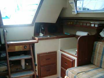 1981 Catalina 25 sailboat
