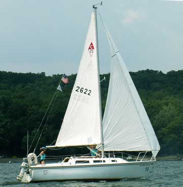 1982 Catalina 25 sailboat