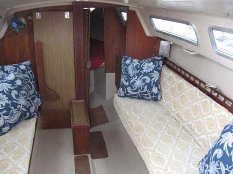 Catalina 25 sailboat