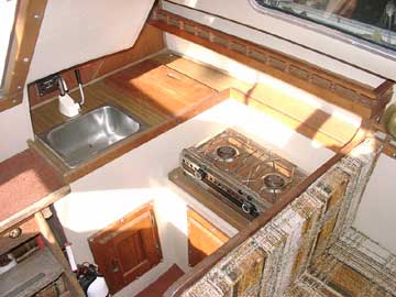 1981 Catalina 25 sailboat