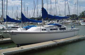 1985 Catalina 25 sailboat