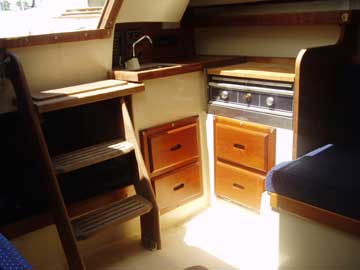 1985 Catalina 25 sailboat