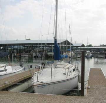 1985 Catalina 25 sailboat