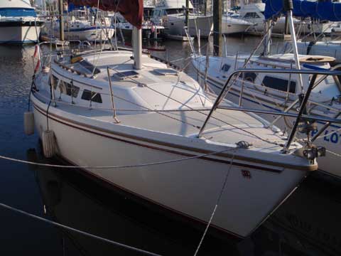 Catalina 27 sailboat