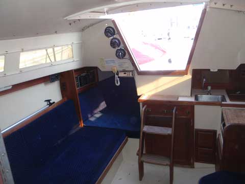 Catalina 27 sailboat