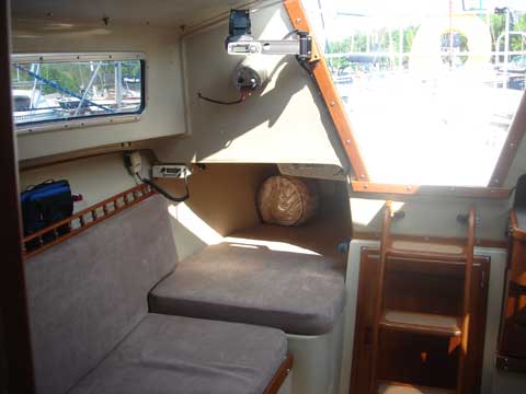 Catalina 27 sailboat