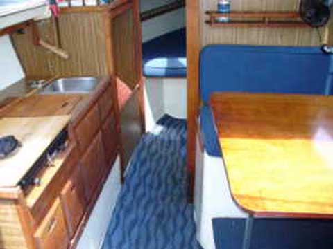 Catalina 27 sailboat