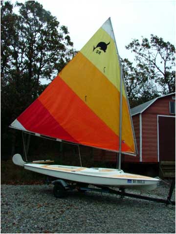 1982 Dolphin Senior sailboat