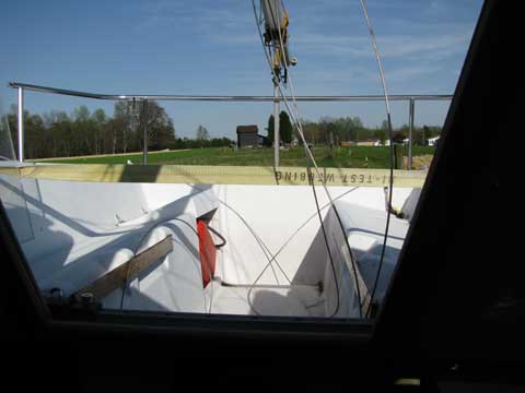Hunter 23 sailboat