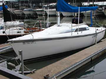 1986 Hunter 23 wing keel sailboat