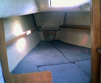 1986 Hunter 23 sailboat