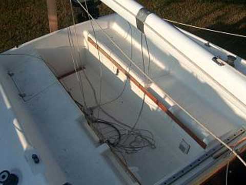 Hunter 23