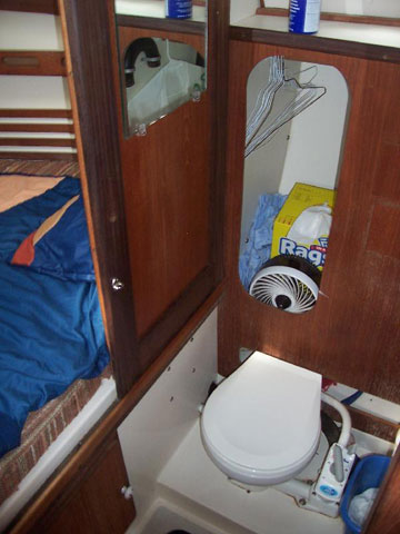1982 Hunter 27