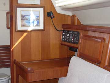 1991 Hunter 30 sailboat