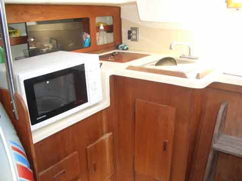 Hunter 30