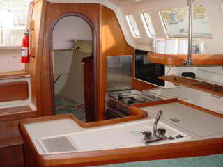 1996 Hunter 336 sailboat