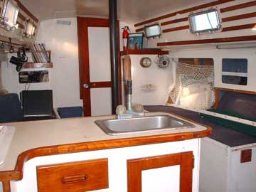 1980 Hunter 33