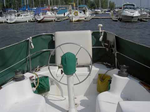 Hunter 33