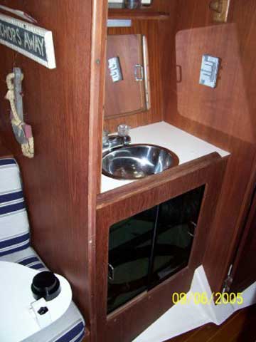 1984 Hunter 34