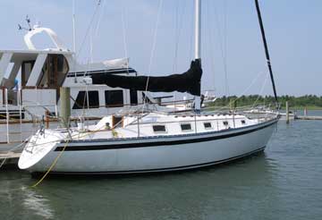 1984 Hunter 36 sailboat