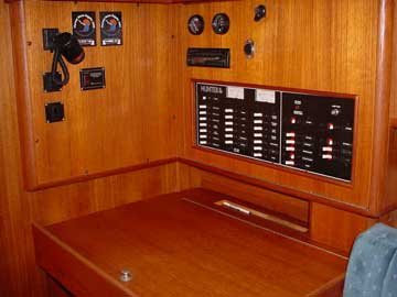 1996 Hunter 376 sailboat