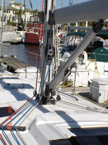 1999 Hunter 410 sailboat