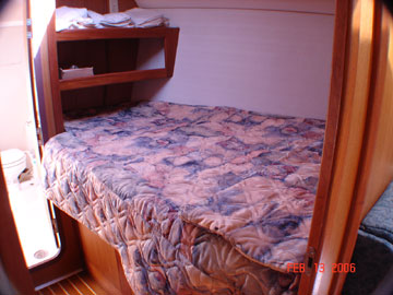 1999 Hunter 410 sailboat