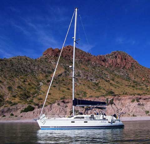 Hunter Passage 42