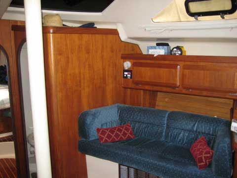 Hunter Passage 42