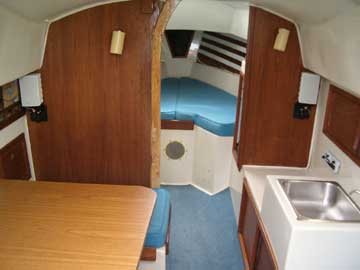 1975 Irwin 25 sailboat