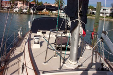 1994 Island Packet 44 cutter