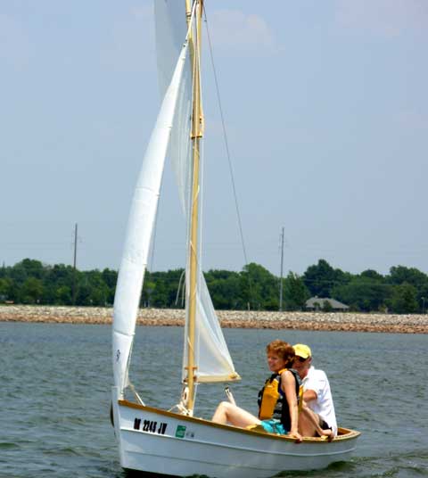 Laughing Gull 16 sailboat