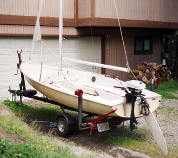 1974 Chrysler Mutineer sailboat