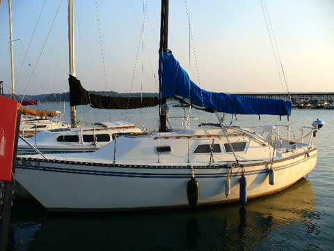 Spirit 28 sailboat