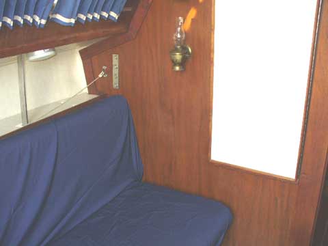 Spirit 28 sailboat